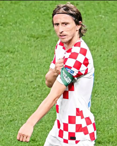 16分钟征服3队！罗威一战引发交易市场，杨瀚森迎最佳上位时机